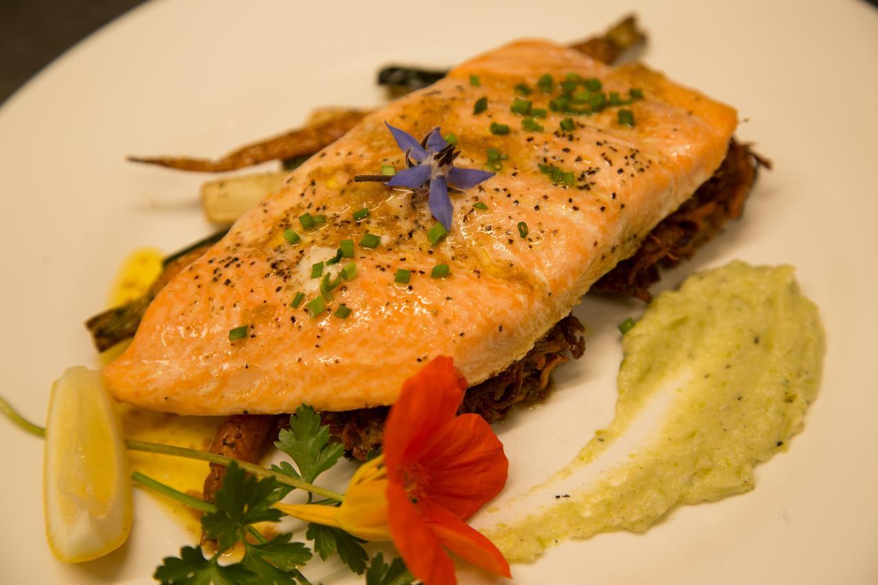 Church Hill Boutique Lodge & Restaurant 半月湾 外观 照片